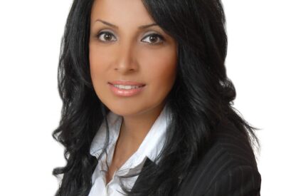 Maryam Akbari –...
