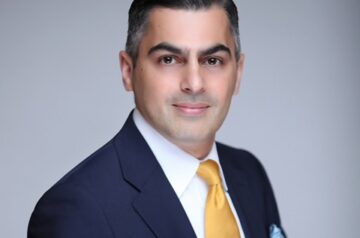 Alireza Moghaddam Persian Realtor – Luxury Real Estate Broker