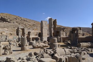 Iran Doostan Tours Company