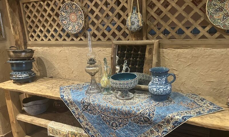 Gilaneh Restaurant