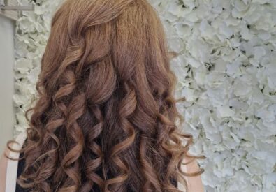 Hair ‘N Mirror Studio