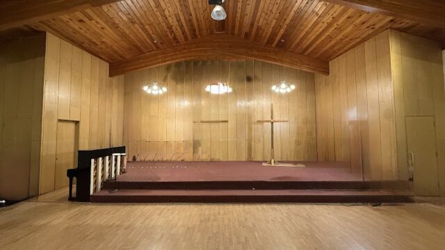 Iranian Church of Richmond Hil کلیسای ایرانیان ریچموند هیل