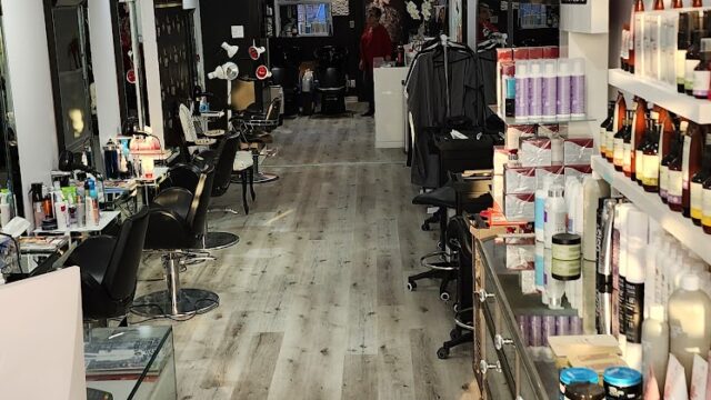 Pezh Hair Studio