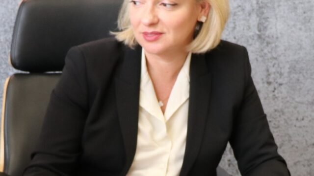 Rita Khalfon Immigration Consulting