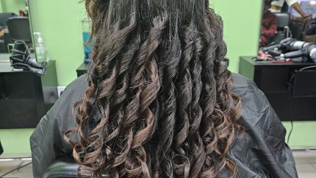 Yanisma hair salon