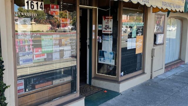 Pirooz Market Internationalفروشگاه موادغذایی ایرانی پیروز مارکت(Persian Grocery ), Middle Eastern and Mediterranean Market